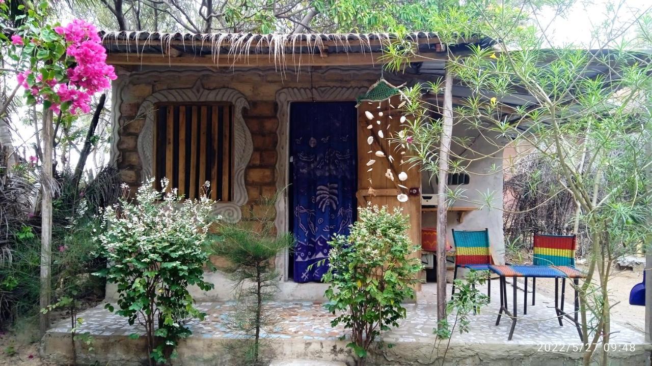Chez Bethy & Baboulaye Jungle Et Ocean Villa Abémé Exteriör bild