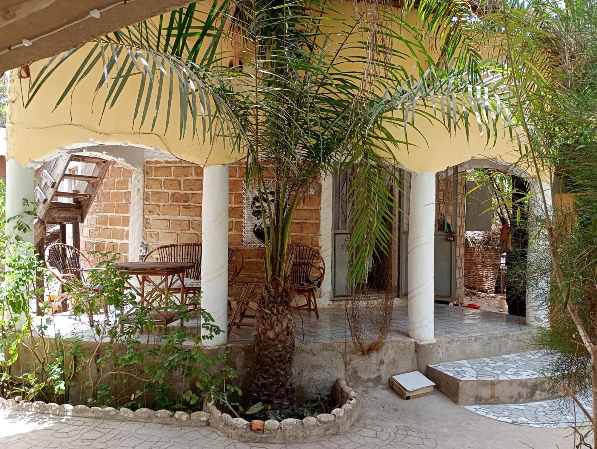 Chez Bethy & Baboulaye Jungle Et Ocean Villa Abémé Exteriör bild